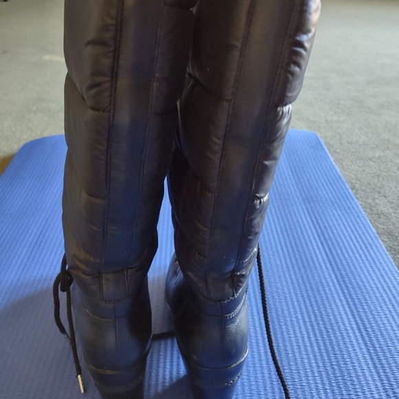 LIke new Rockport winter boots puffer high platform size 4.5 / 5 black - Picture 4 of 7